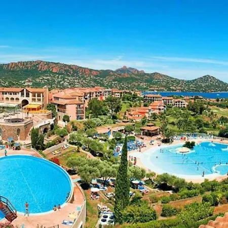 3 Pieces 6/7 Personnes Au Calme - Cap Esterel, Cote D'azur *